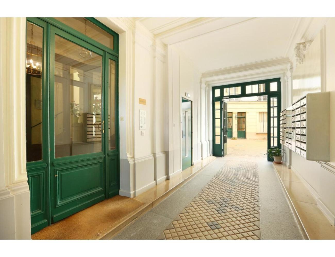 Splendide appartement Champ de Mars - Tour Eiffel  Parijs Buitenkant foto
